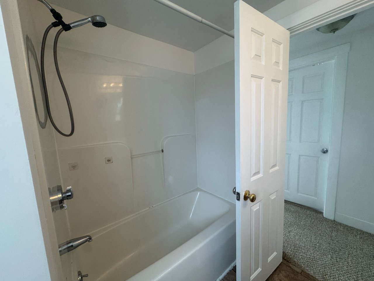 25 Court St Rockland