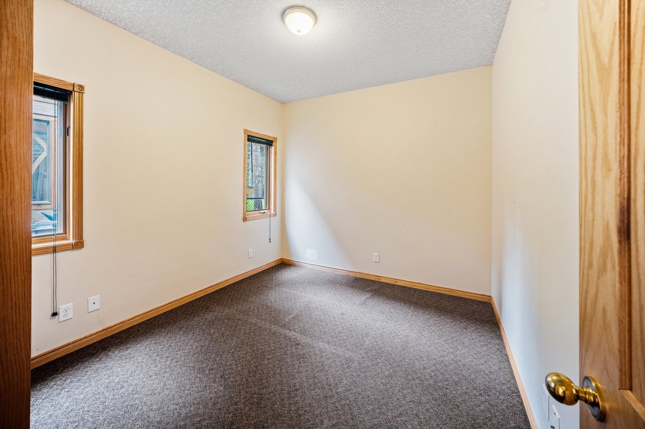 241 Eagle Terrace Road