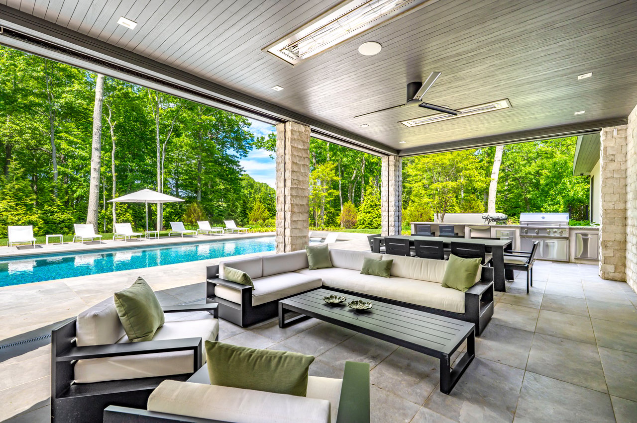 14 Fairway Court