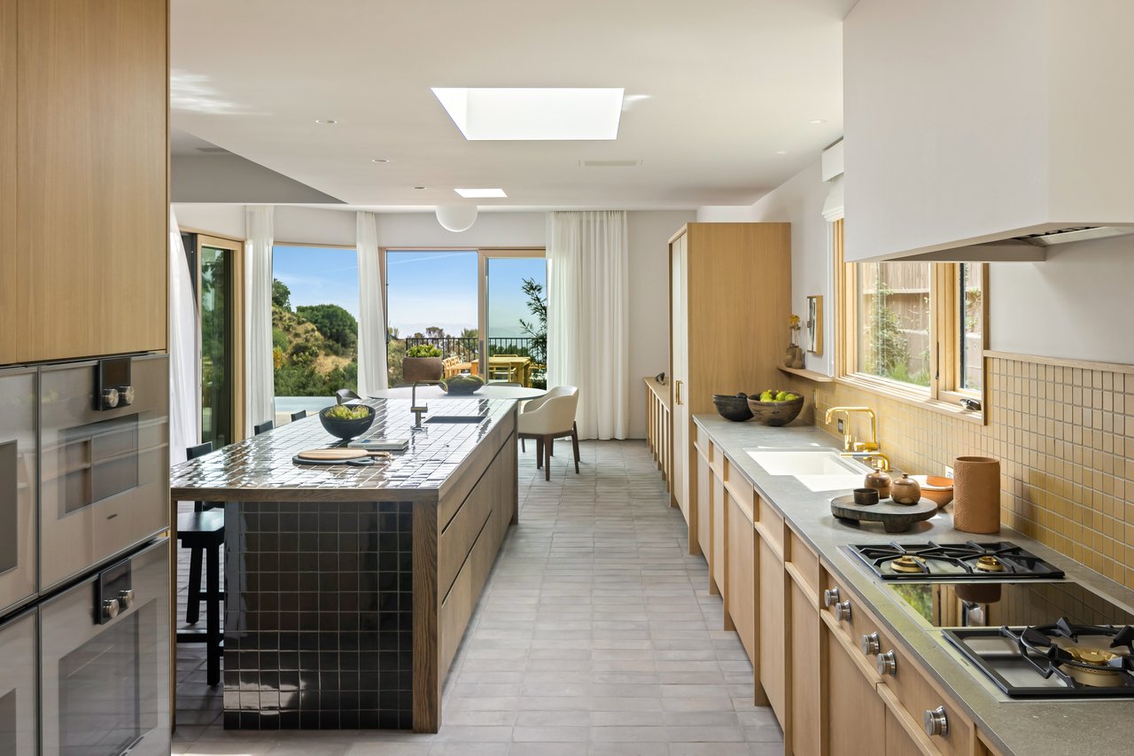 1849 Rising Glen Rd, Sunset Strip