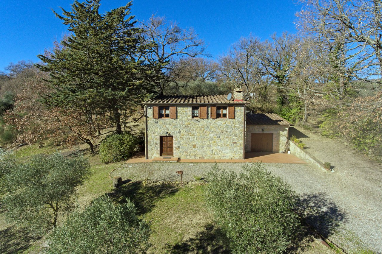 A Charming Stone Farmhouse for Sale in Radicofani