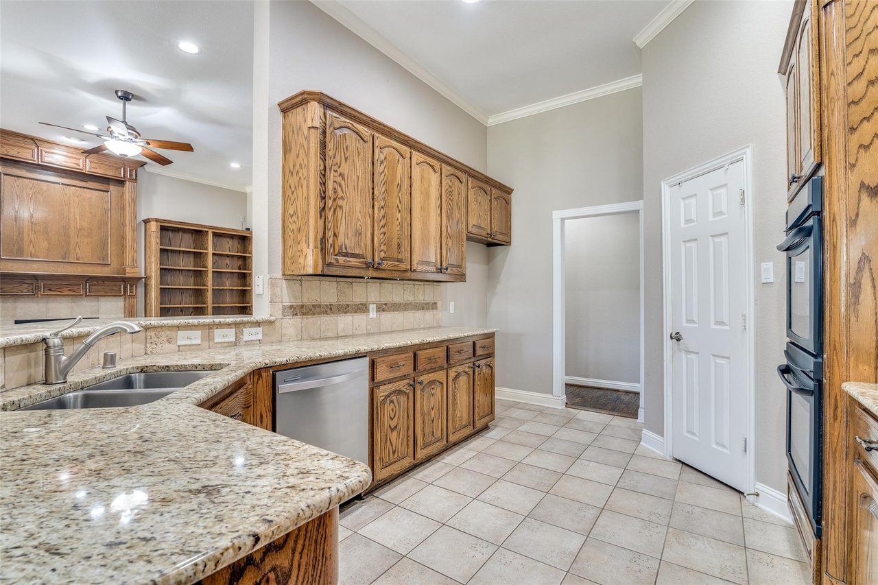 Angie Johnson Represents Buyer on 240 Arthur Court, Lucas