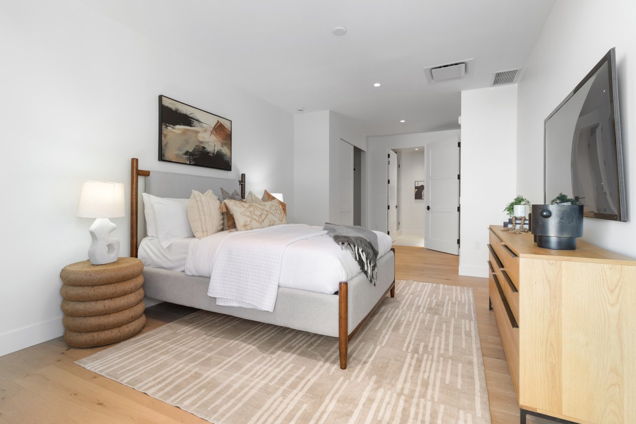 4849 N CAMELBACK RIDGE Drive B308