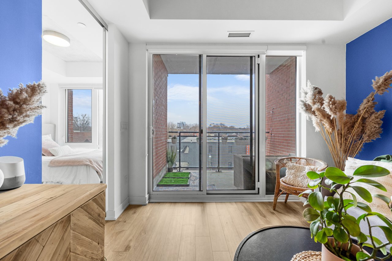 665 Queen Street East Suite 301