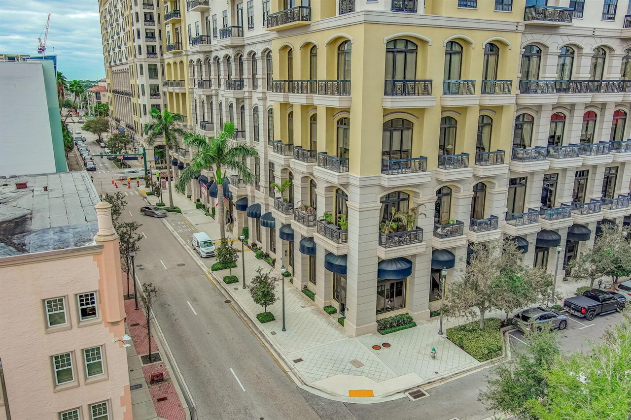 Two City Plaza Condo Unit 511