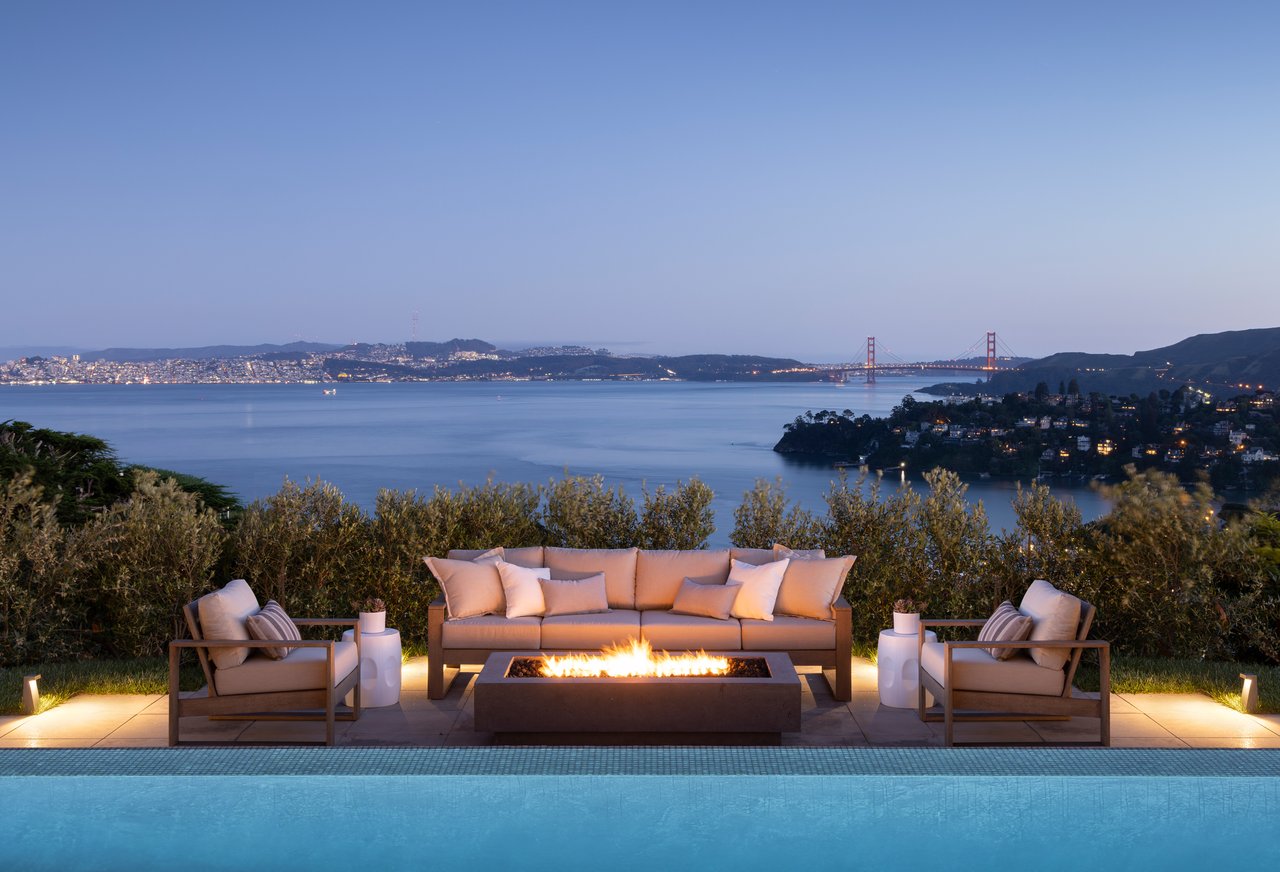 Iconic Modern Estate
