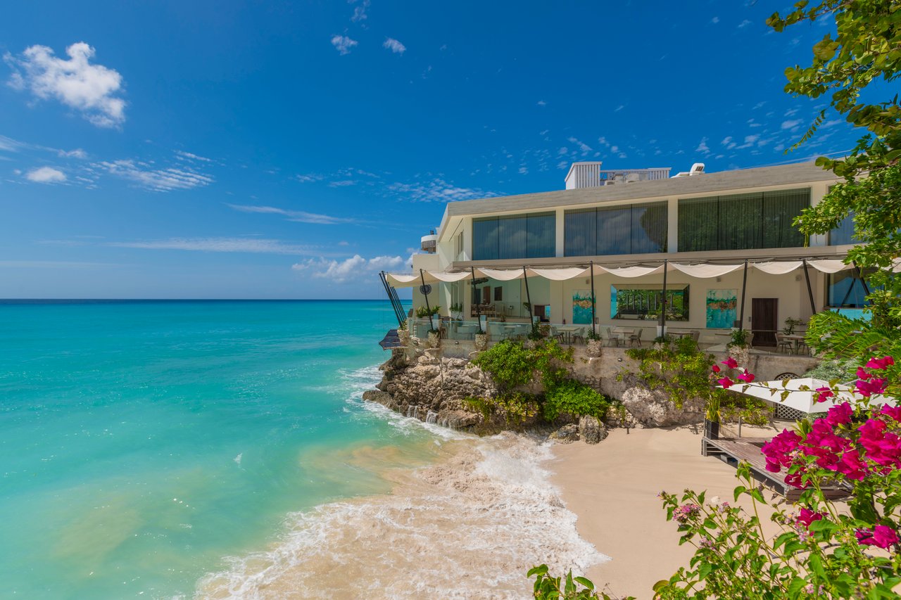 Paradise, 201 Sandy Cove
