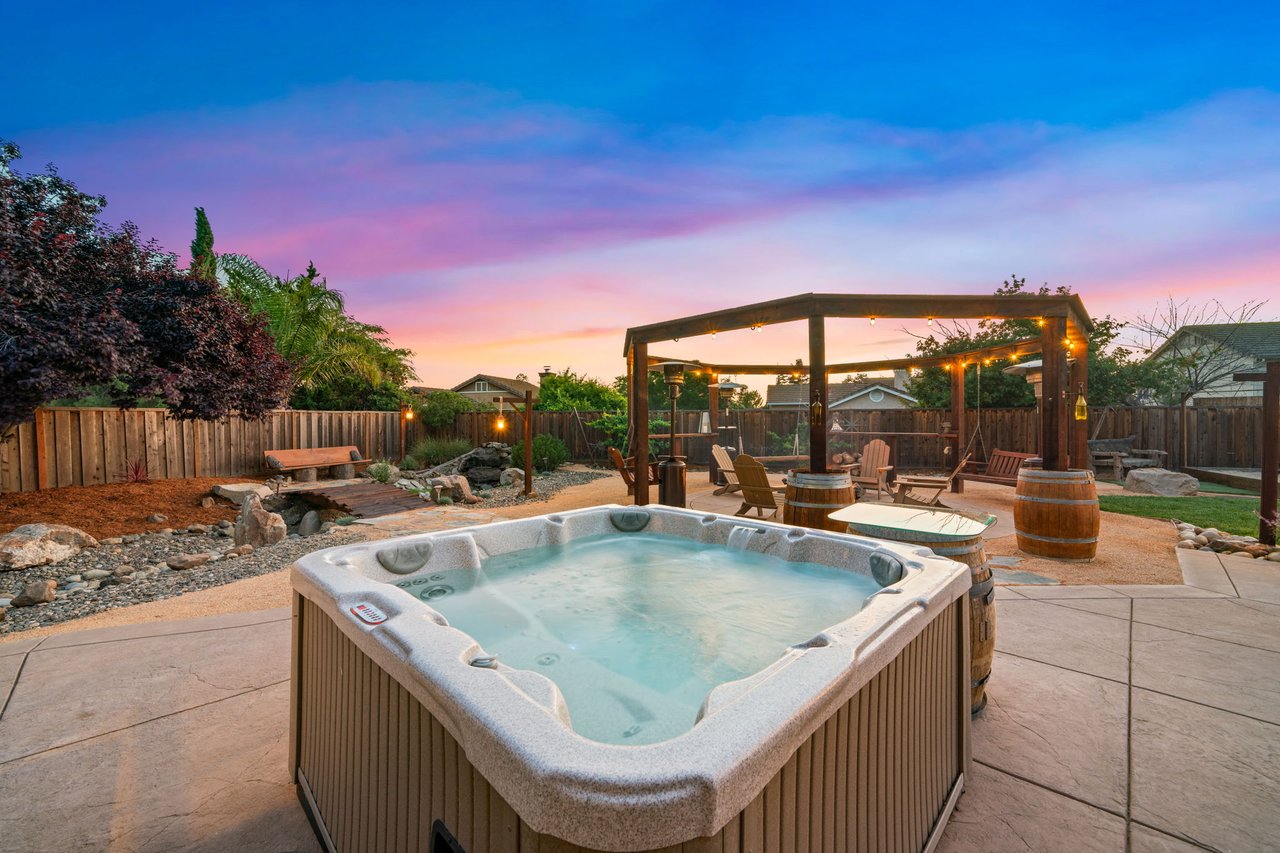 1186 El Rio Ct