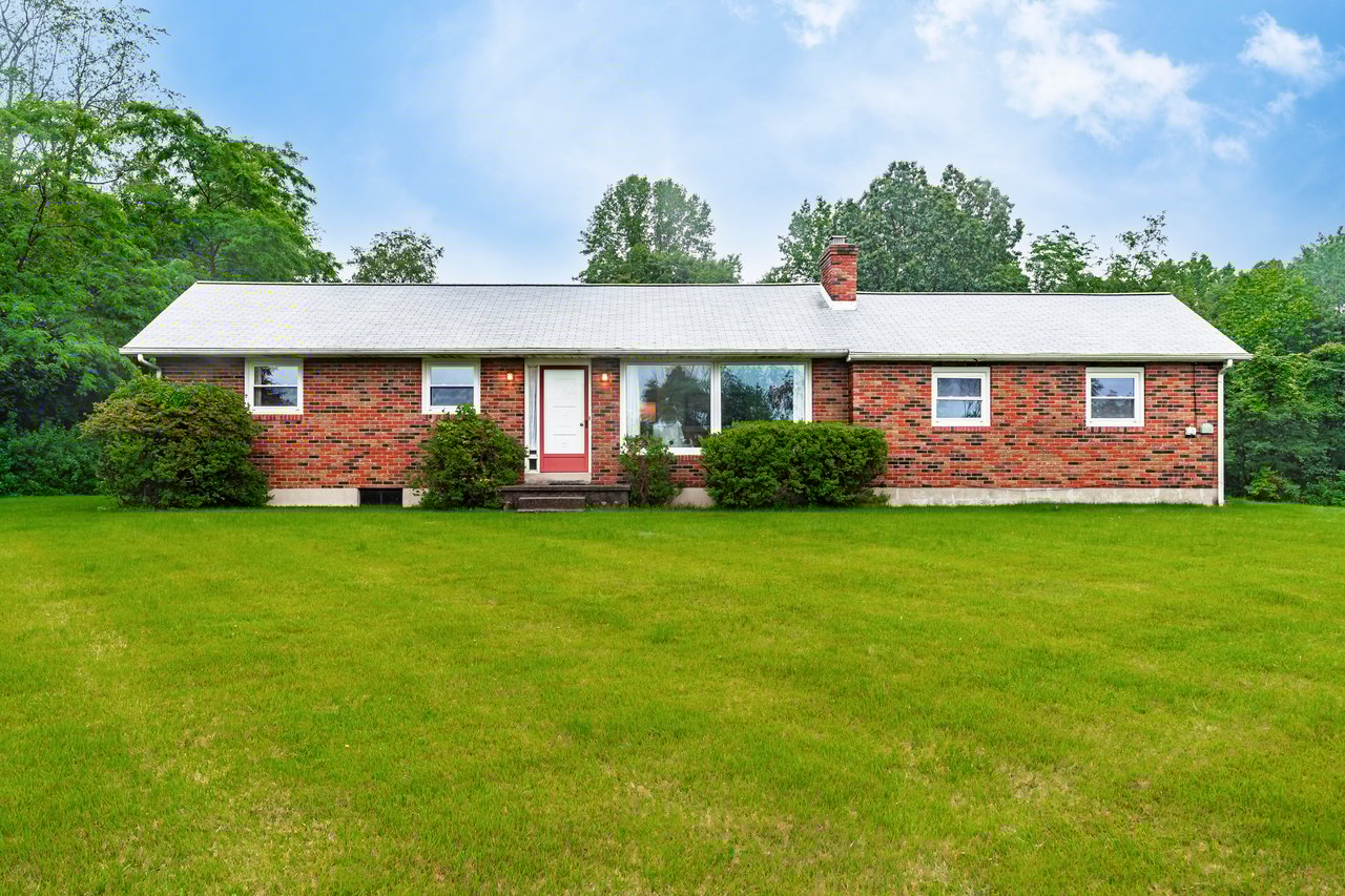 2186 Polk Valley Road