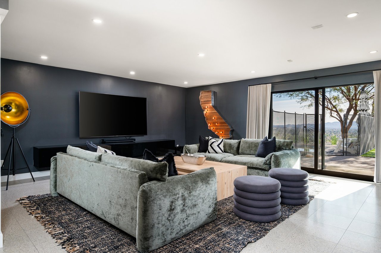 5419 E VALLE VISTA Road