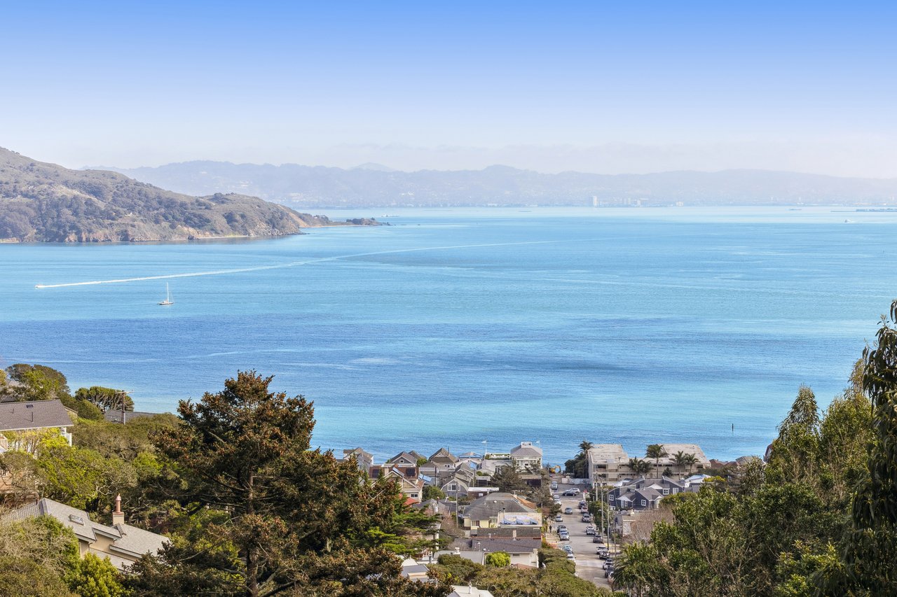 448 Sausalito Boulevard
