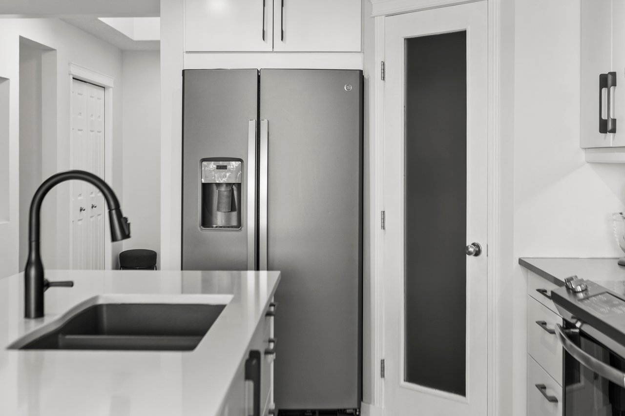 218 Coville Circle NE