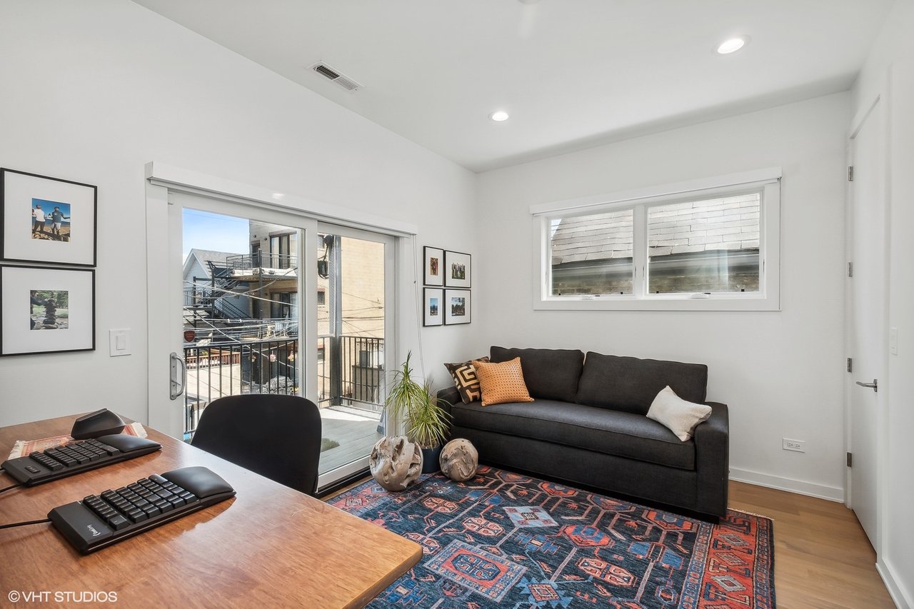 1547 N Wood St Unit 2