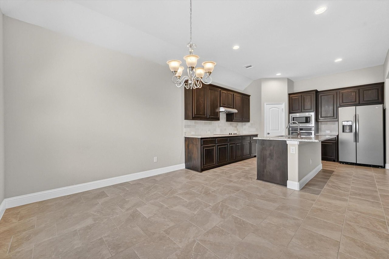 12400 Charter Creek Drive