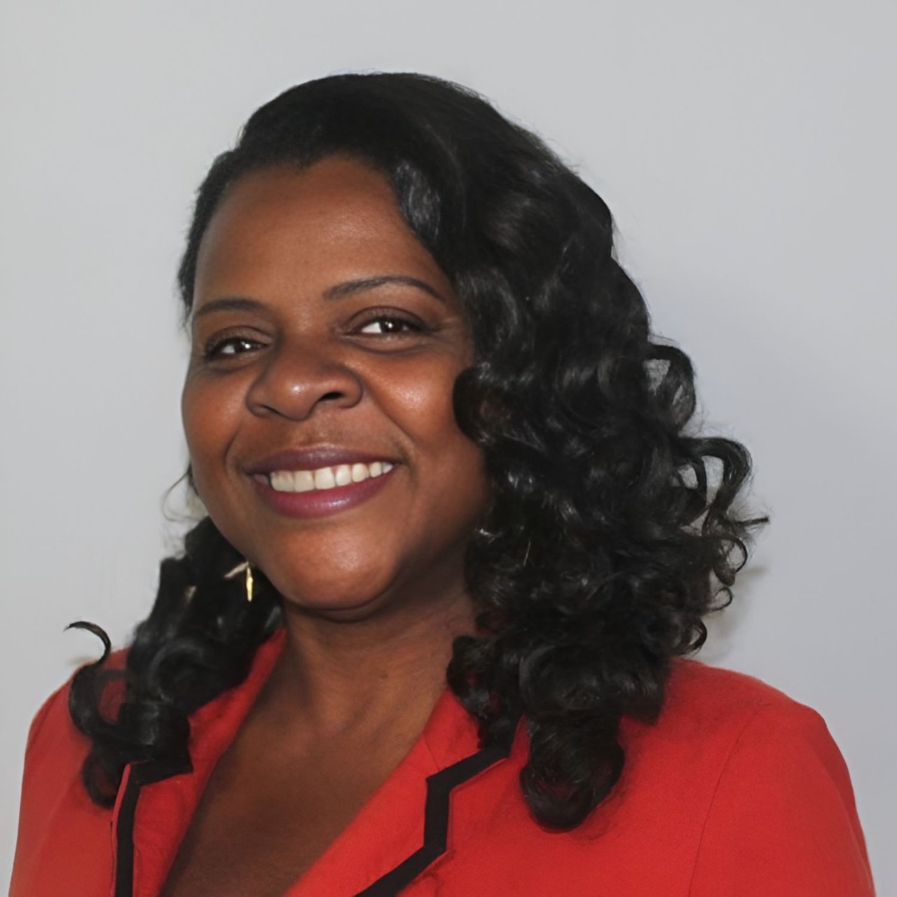 Carol Randall Warwick, RI Real Estate Agent Headshot