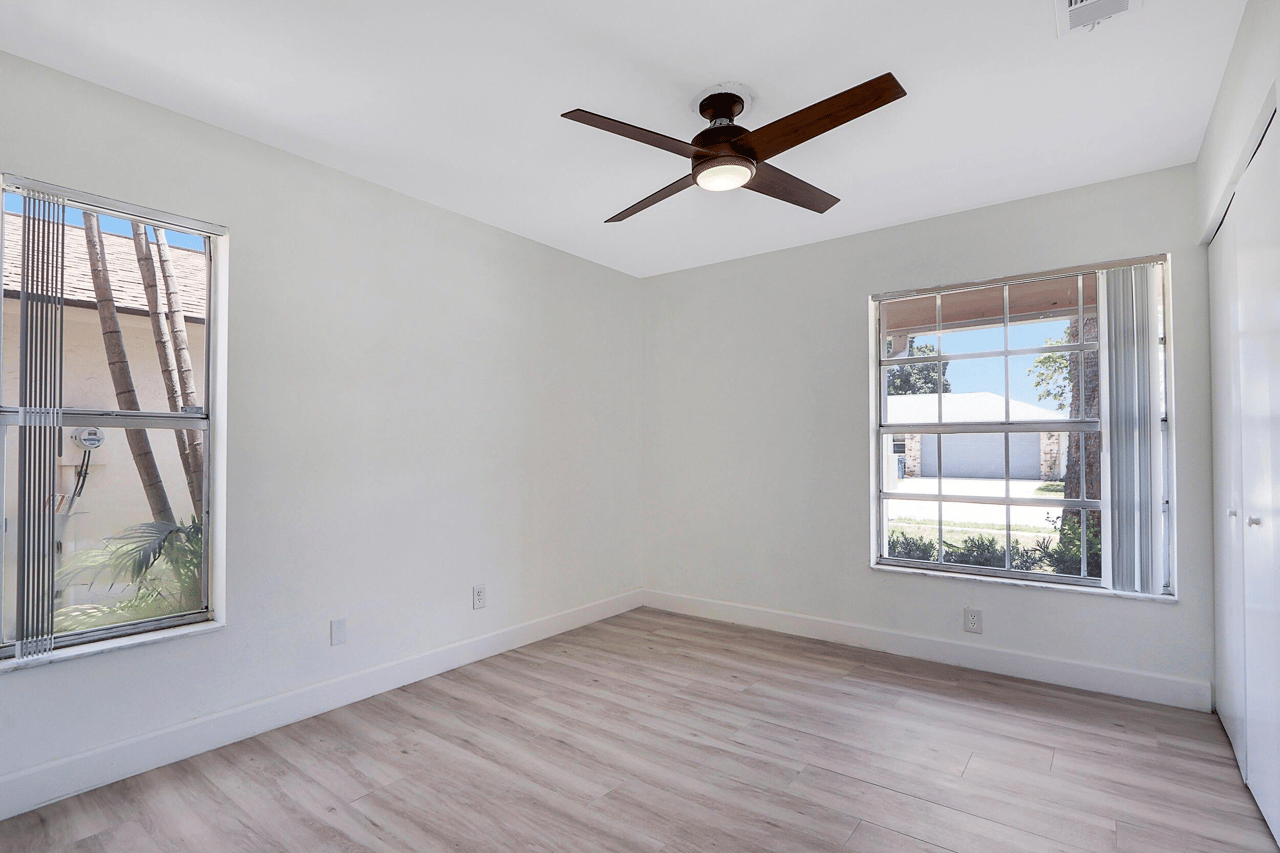 123 Stillwater Cir