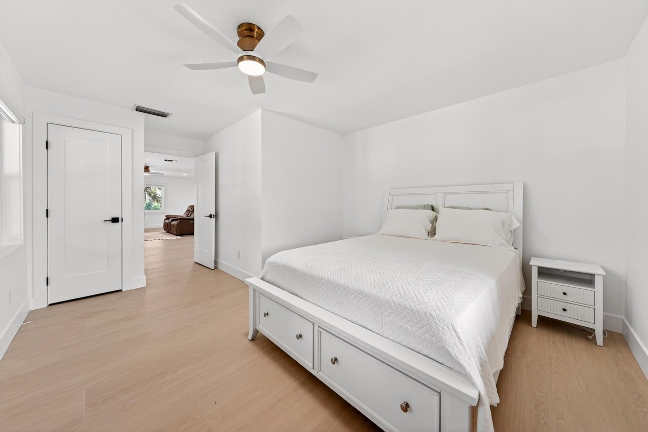 Gated 5.58-acre Farm