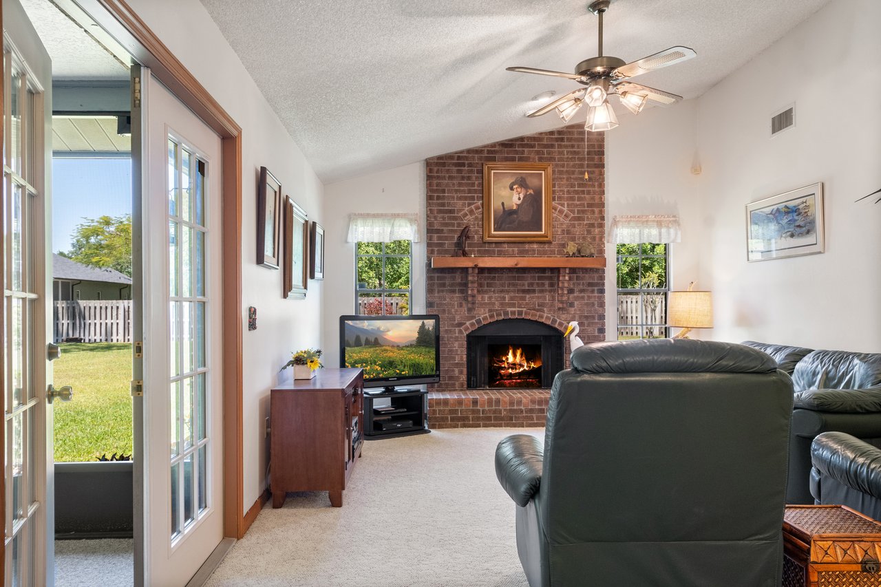 3196 Fairview Drive