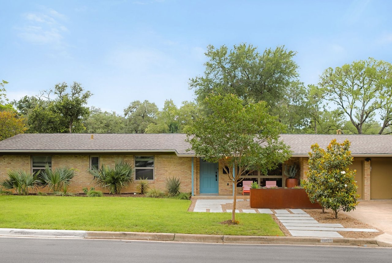 2003 Dexter AVE
