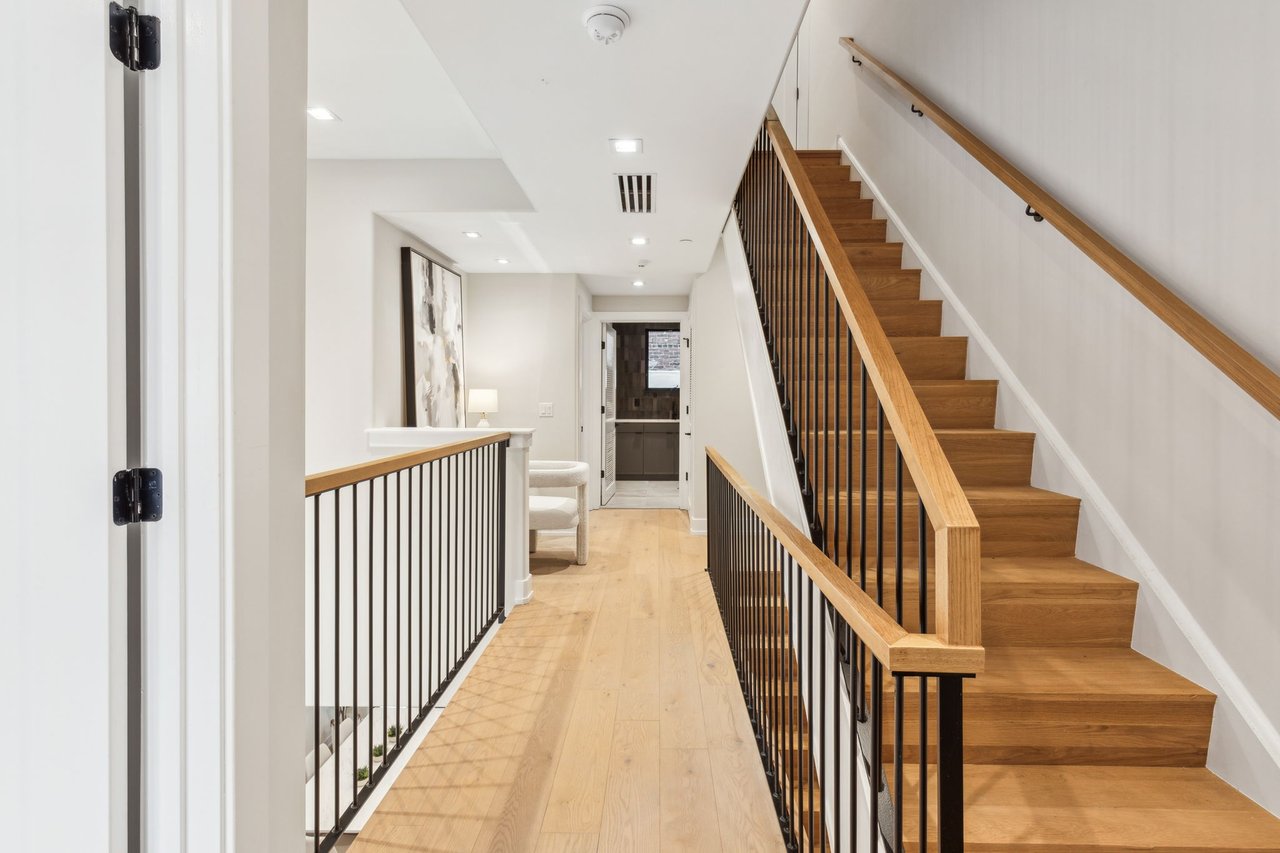 344 S Hicks St, Philadelphia, PA 19102	