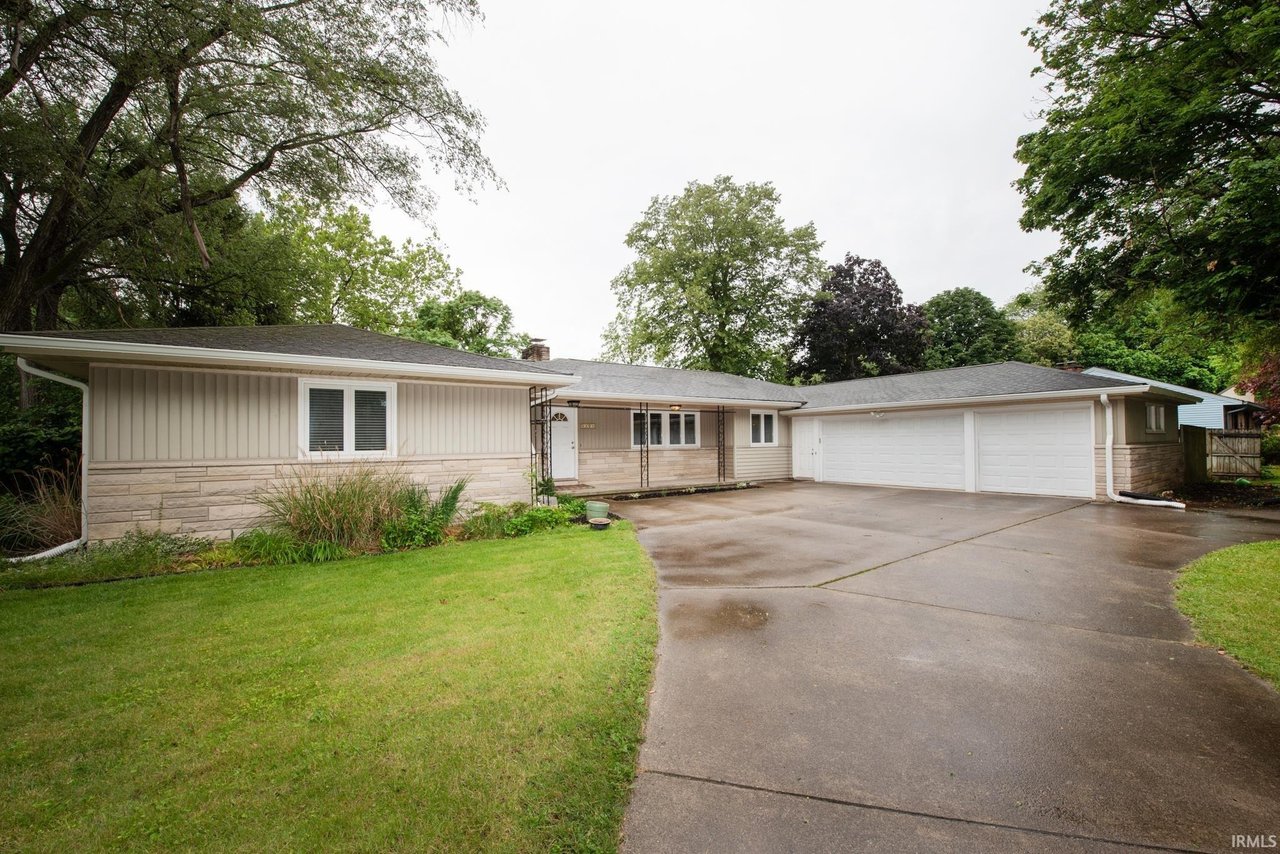 2307 Sycamore Ln