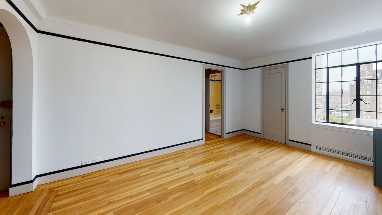 1 Christopher St, #16B