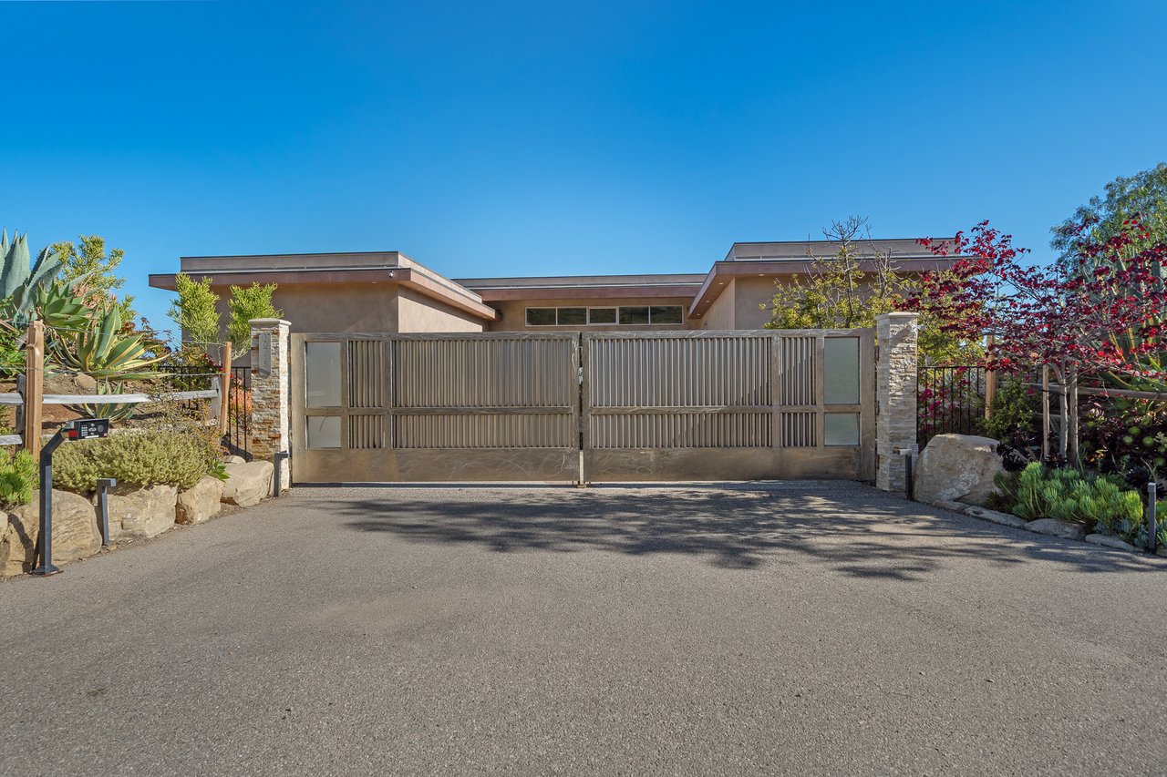10715 Yerba Buena Rd