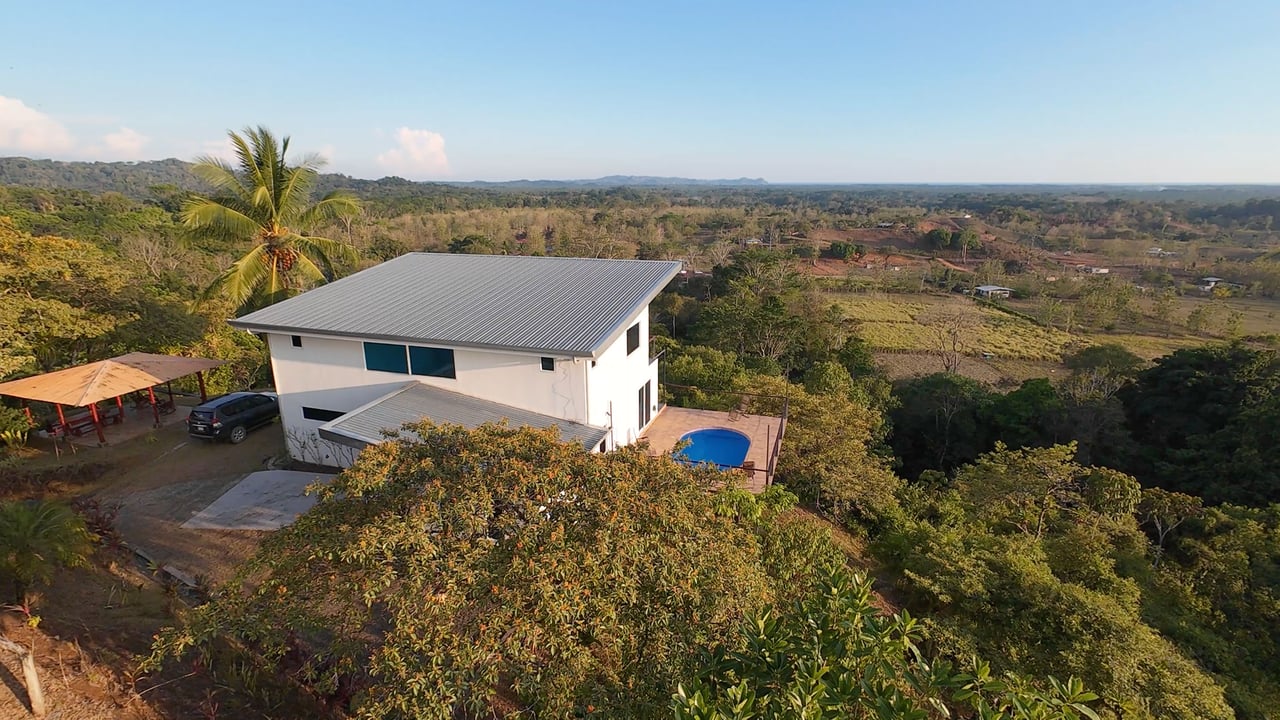 Exceptionally Private Home with Panoramic Ocean, Mountain & Sunset Views - Casa Sol