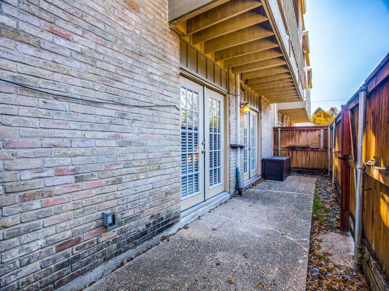5916 Birchbrook Dr. #136