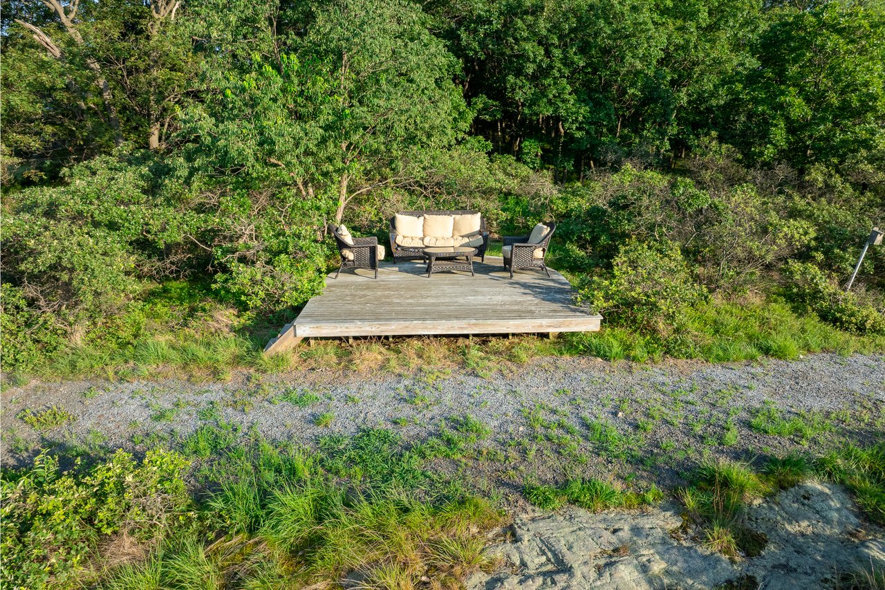 12 Mountain Brook Road