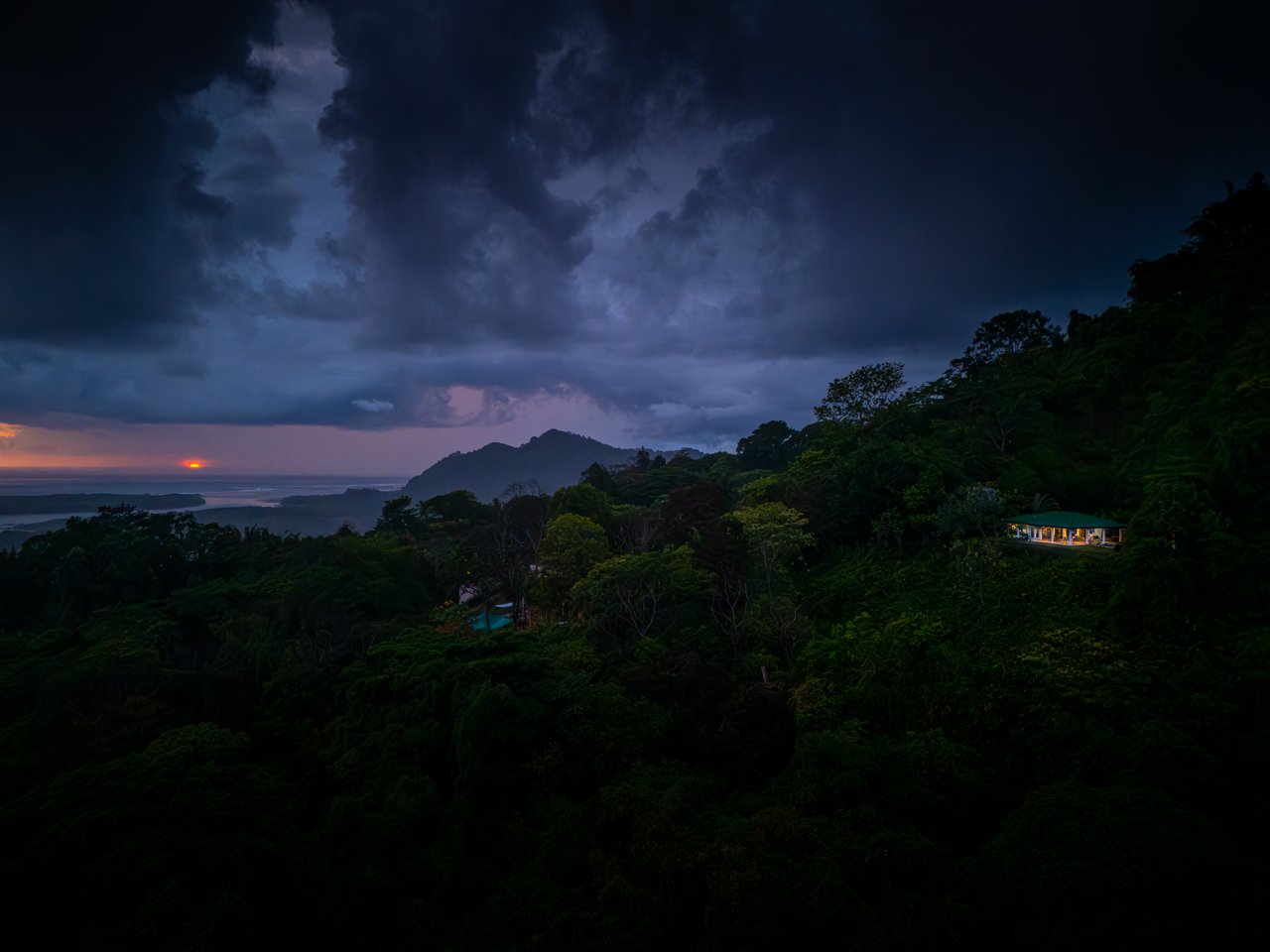 Front Ridge Ocean View Casa Mono Titi – Tres Rios, Costa Rica