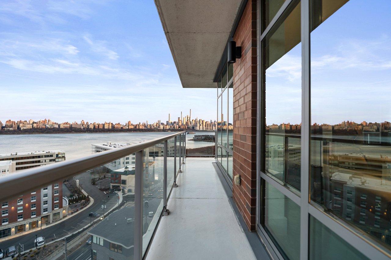8701 Churchill Rd Unit 1401