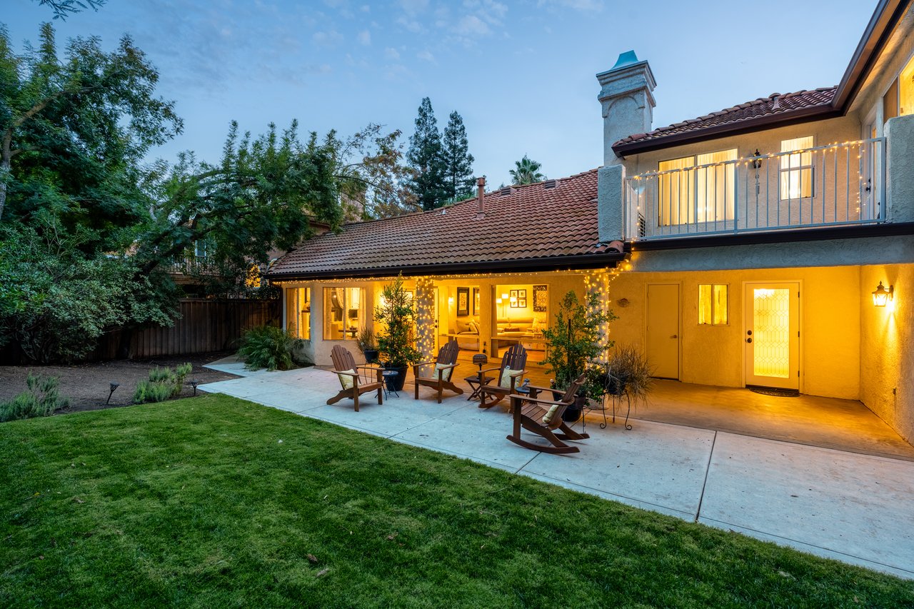 841 E Country View Circle