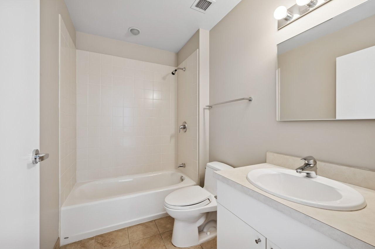 510 W Erie St Unit 604
