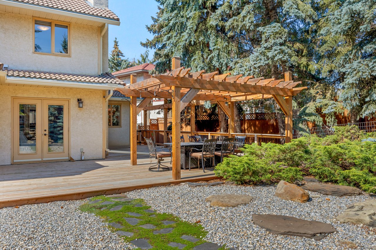 138 Scimitar Bay NW