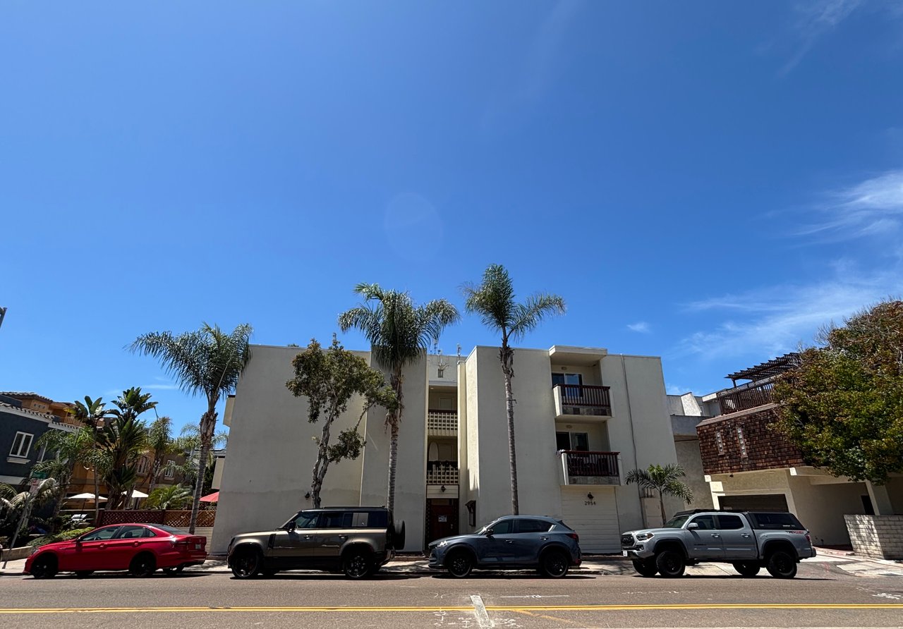 Mission Blvd