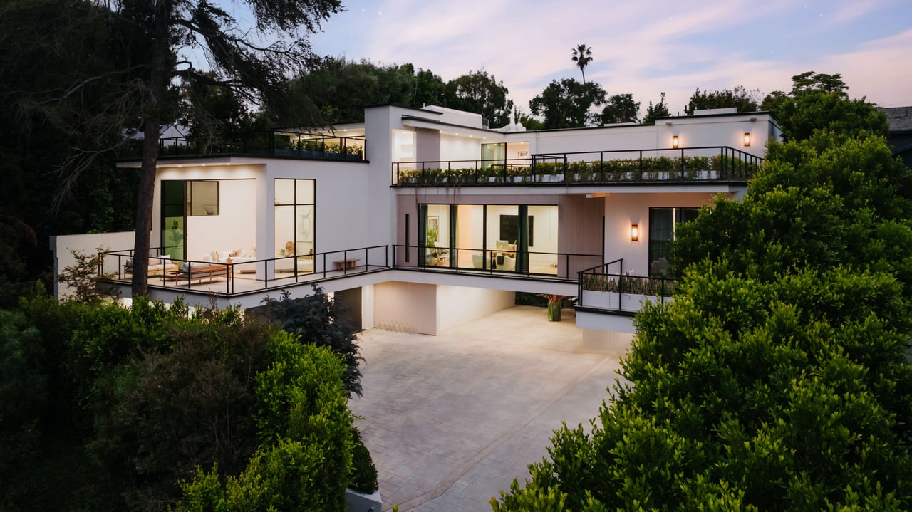 260 S Canyon View Dr