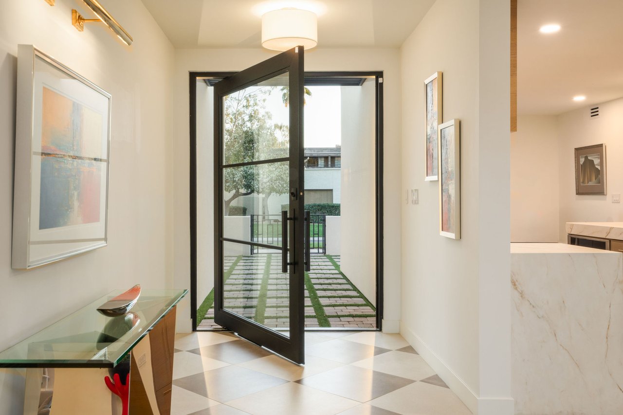 2737 E ARIZONA BILTMORE Circle 3