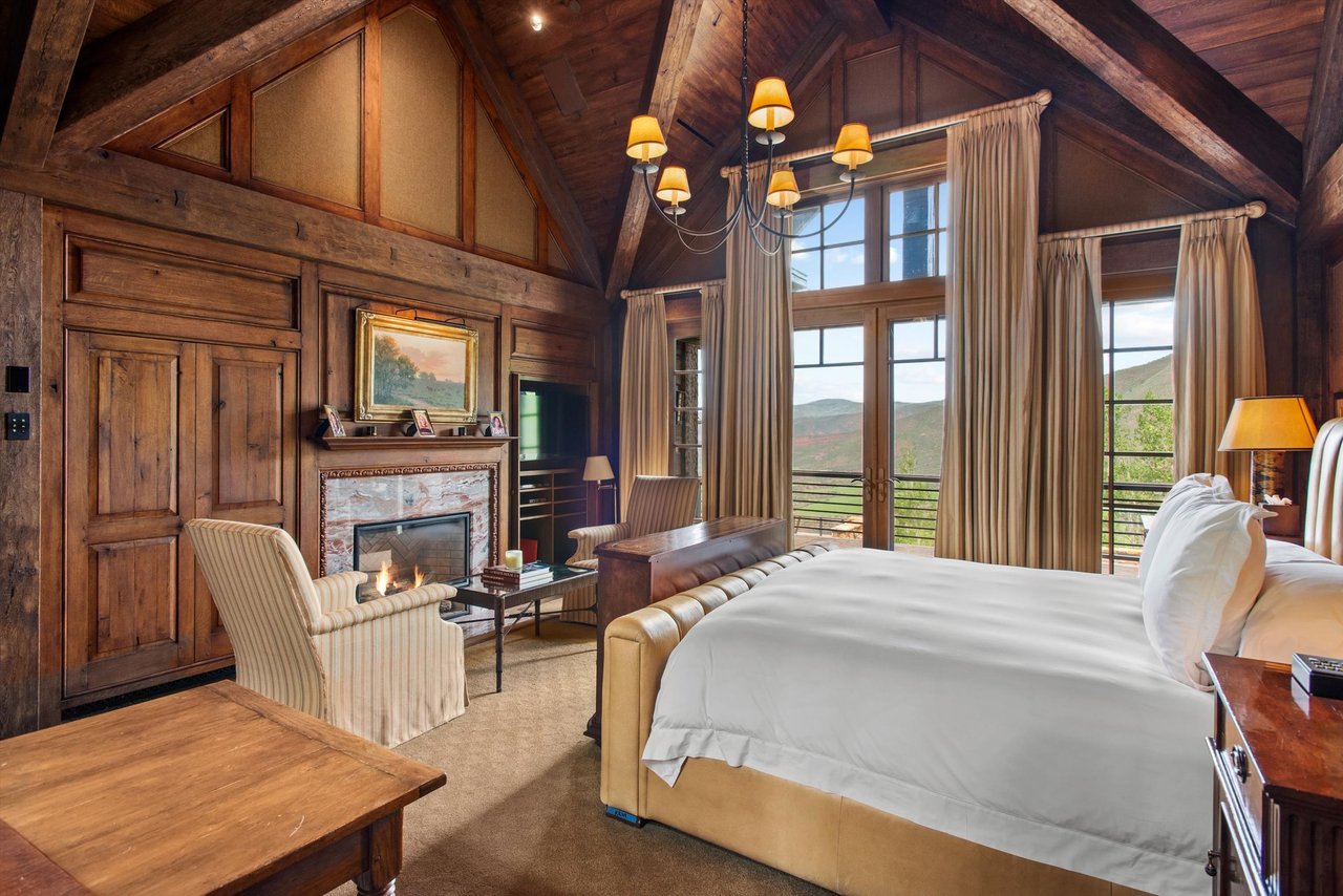 1025 N Starwood Road