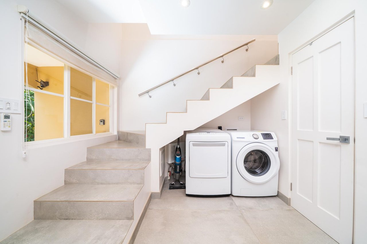 Villa Verde I #14 | Renovated 3-Bedroom Luxury Condo in the Heart of Tamarindo