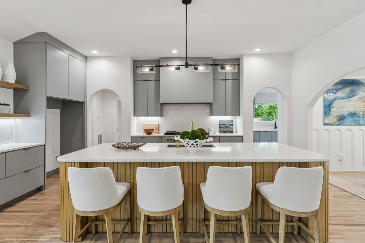 Available now  | 4216 Rickover 