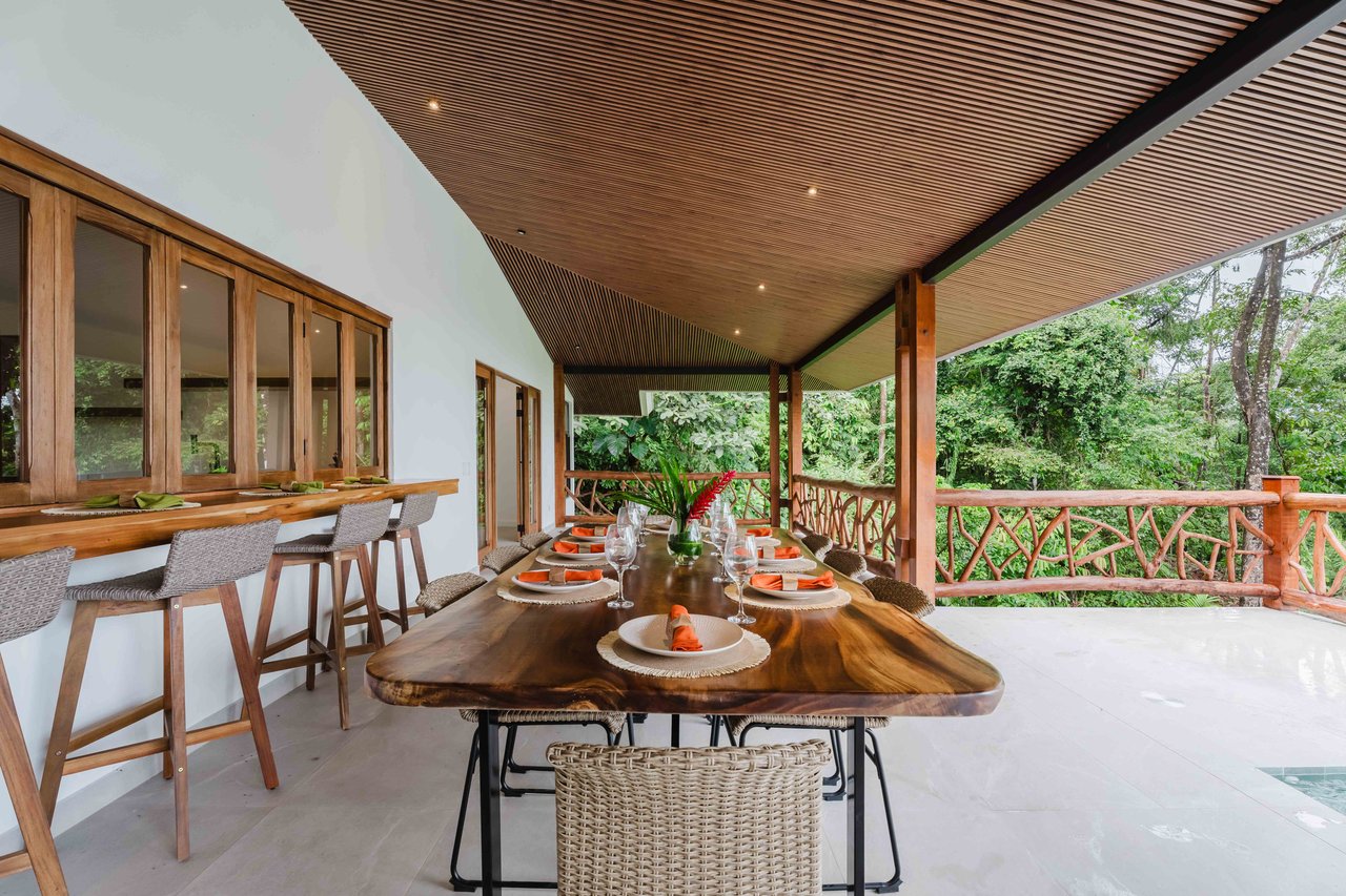 Casa Tucán, Ocean View Villa with Private Trail to River & Waterfalls