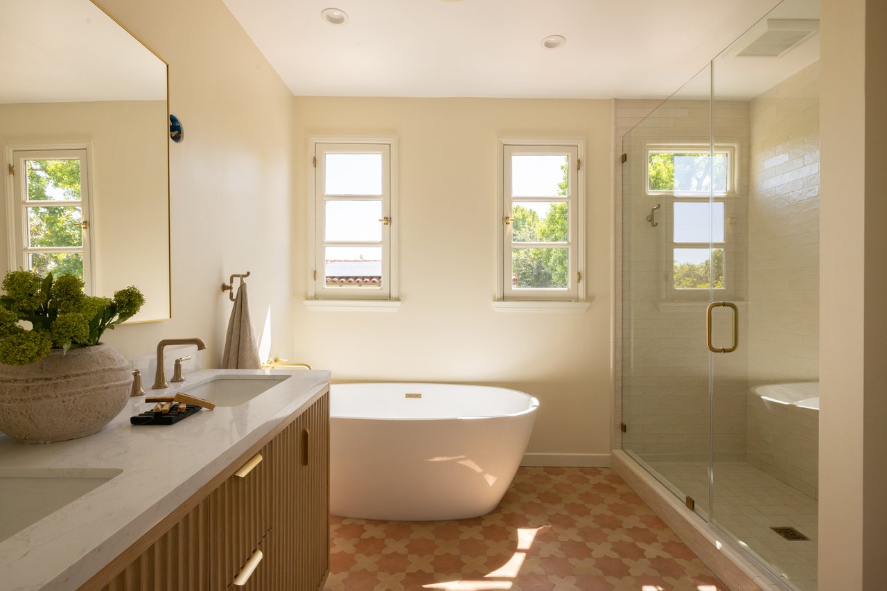 146 S Martel Ave, Beverly Grove 