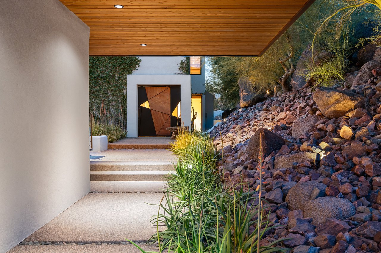 5419 E VALLE VISTA Road