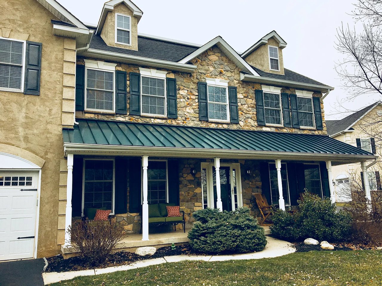 2205 Rockwell Ter