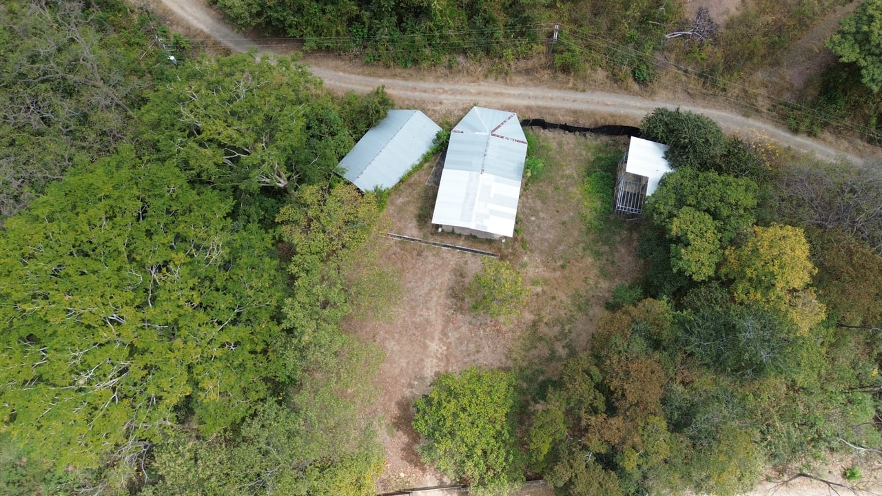 Casita Rustica + Large Lot - Playa Grande