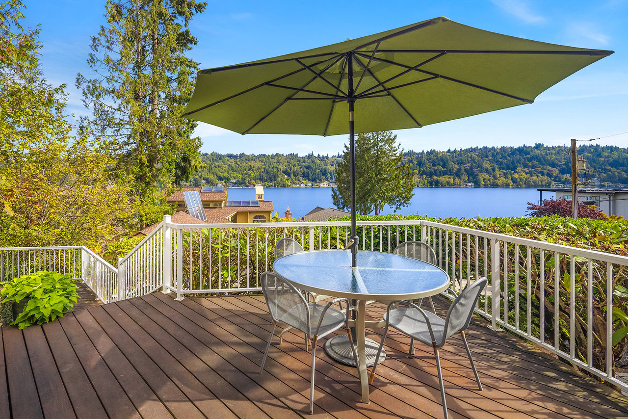 2604 W Lake Sammamish Pkwy NE