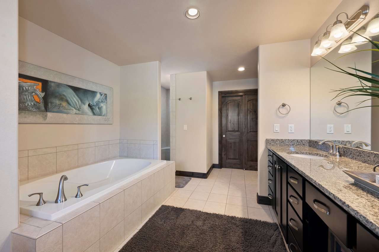 17576 Cabin Hill Lane