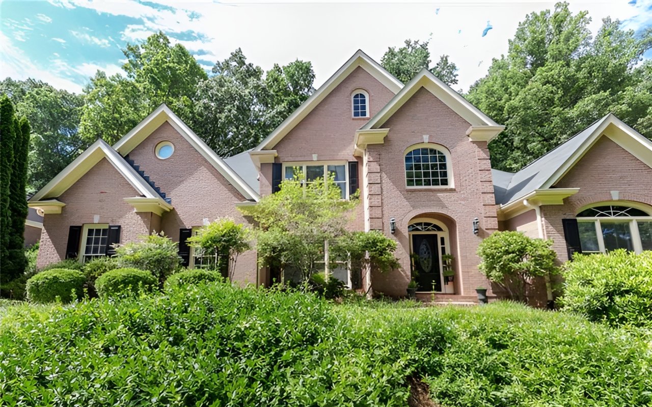 Check Out Dorsey Alston’s New Listings for the Week!
