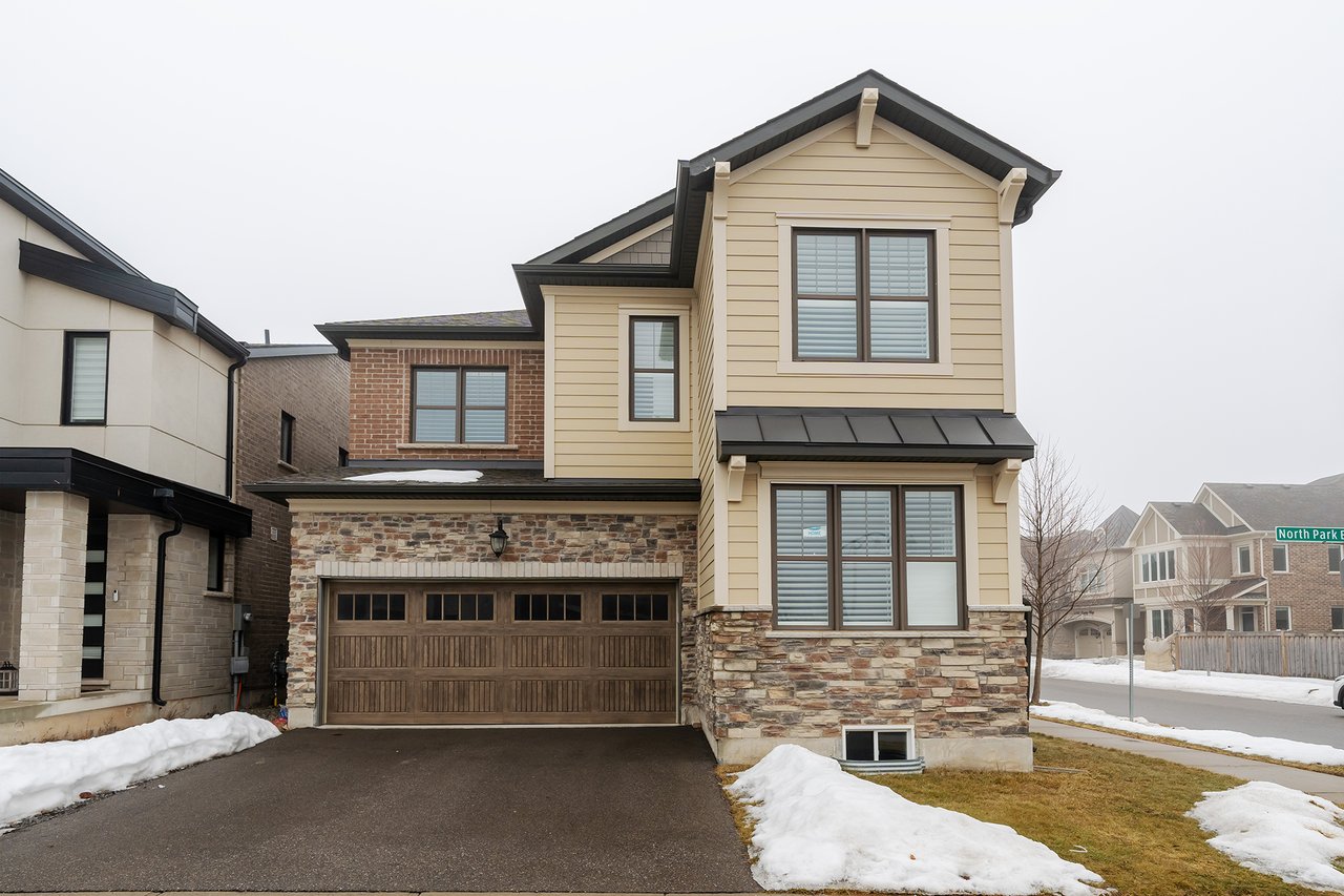 3209 Daisy Way, Oakville, ON L6M 1L4